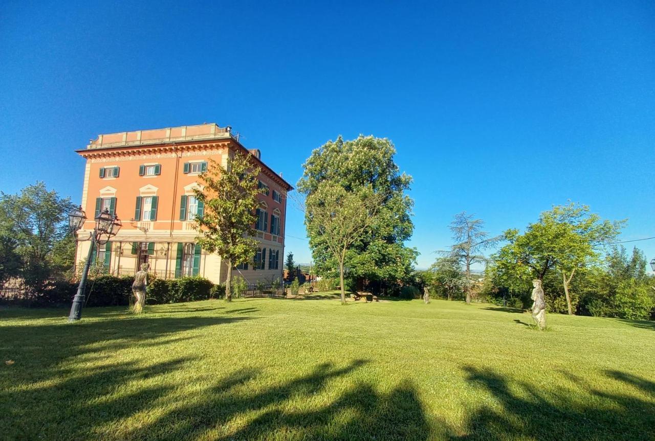 Villa Viola Tortona Buitenkant foto