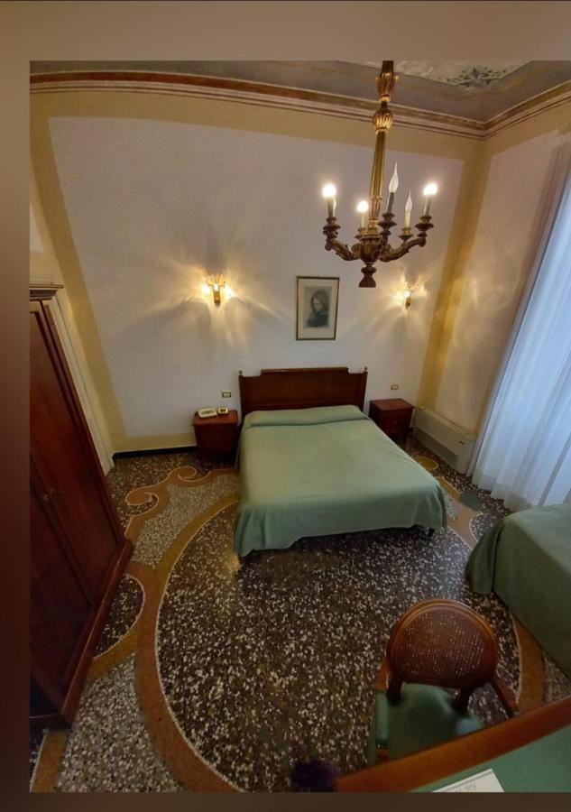 Villa Viola Tortona Buitenkant foto