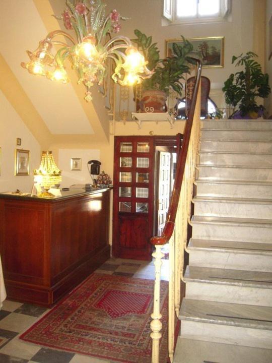 Villa Viola Tortona Buitenkant foto