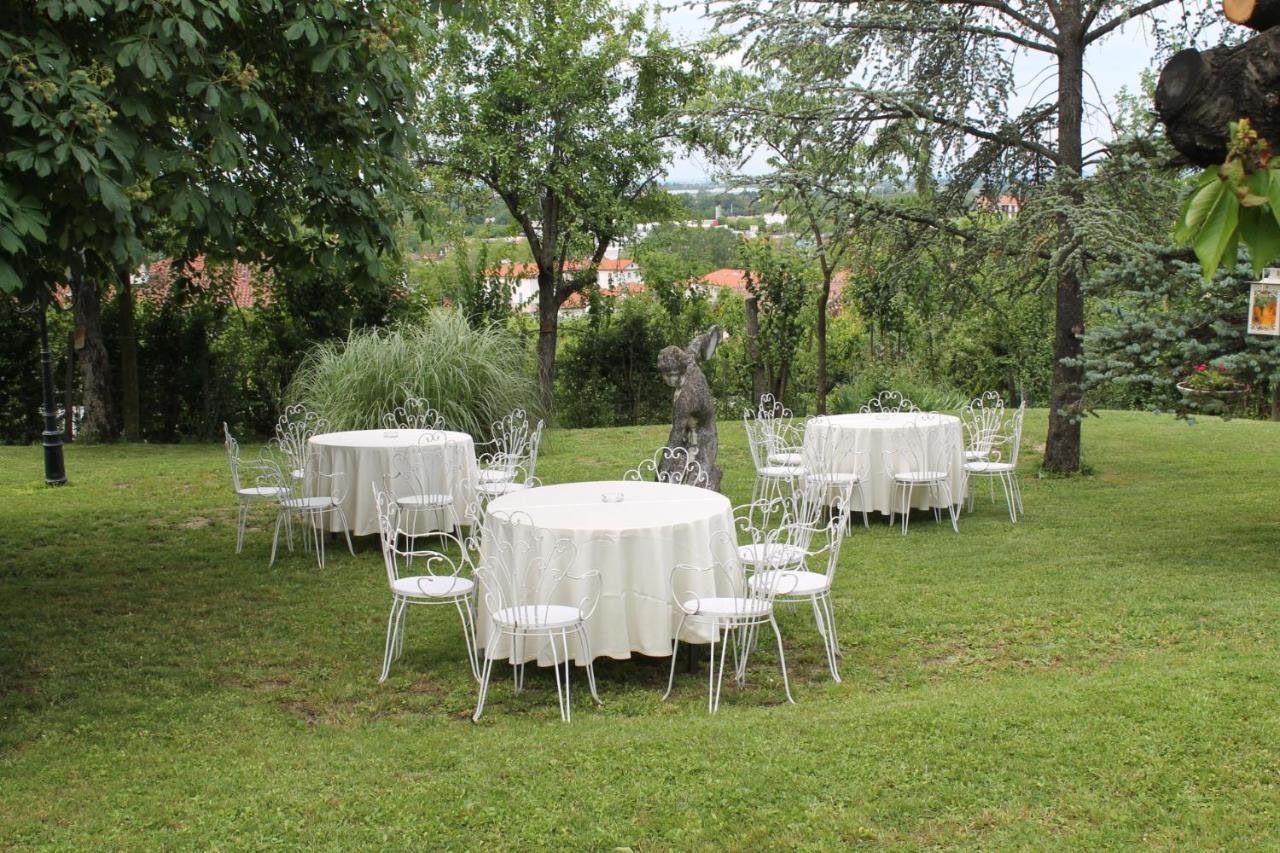 Villa Viola Tortona Buitenkant foto