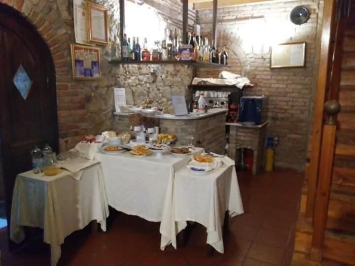 Villa Viola Tortona Buitenkant foto